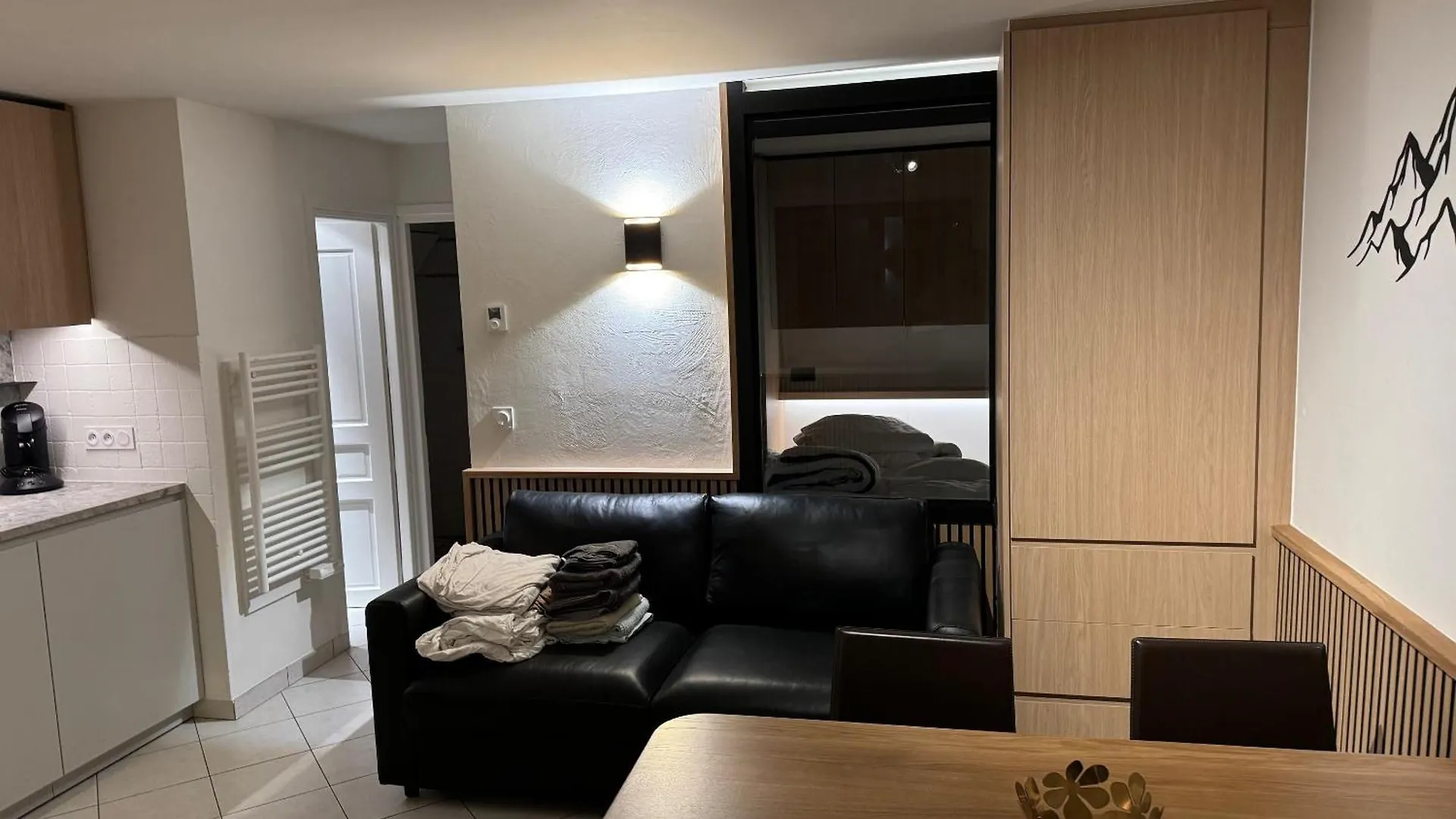Les 4 Maisons Brides-Les-Bains Apartment